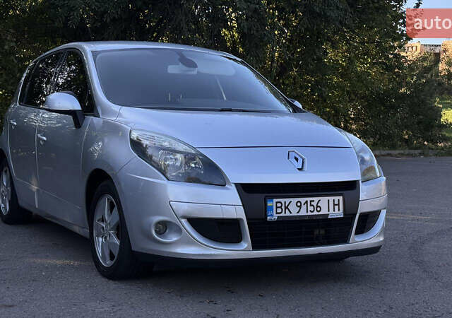 Серый Рено Сценик, объемом двигателя 2 л и пробегом 272 тыс. км за 6800 $, фото 12 на Automoto.ua