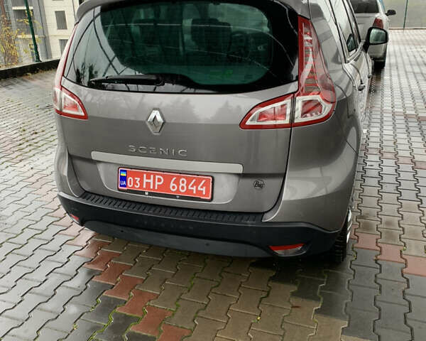 Серый Рено Сценик, объемом двигателя 1.6 л и пробегом 214 тыс. км за 7350 $, фото 21 на Automoto.ua