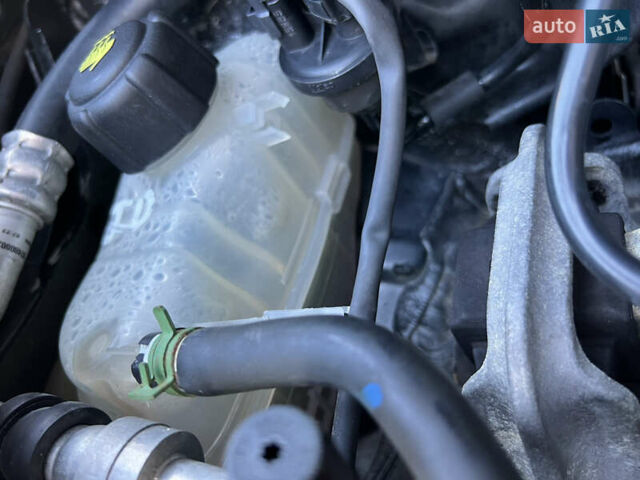 Сірий Рено Сценік, об'ємом двигуна 1.6 л та пробігом 237 тис. км за 7650 $, фото 73 на Automoto.ua