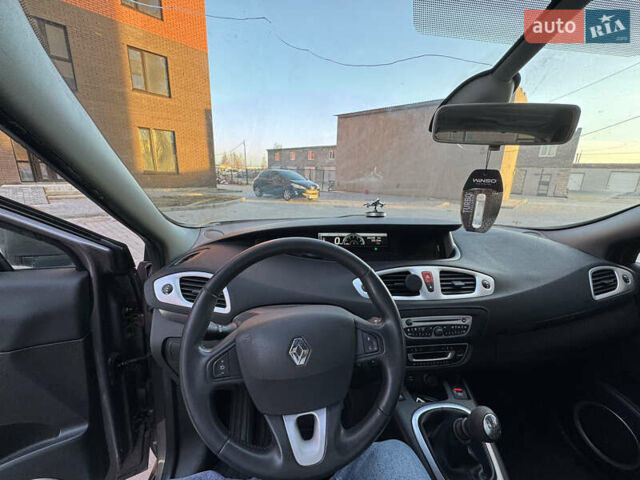 Сірий Рено Сценік, об'ємом двигуна 1.46 л та пробігом 265 тис. км за 5350 $, фото 21 на Automoto.ua