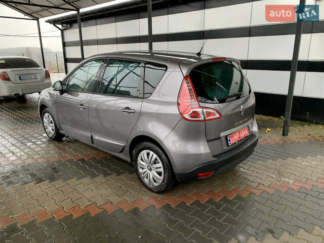 Серый Рено Сценик, объемом двигателя 1.6 л и пробегом 214 тыс. км за 7350 $, фото 20 на Automoto.ua