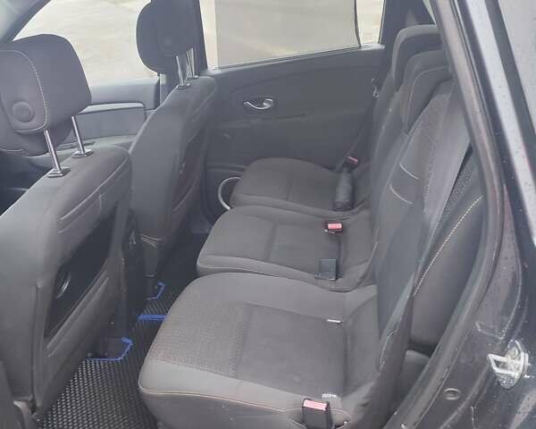 Сірий Рено Сценік, об'ємом двигуна 1.46 л та пробігом 270 тис. км за 5500 $, фото 15 на Automoto.ua