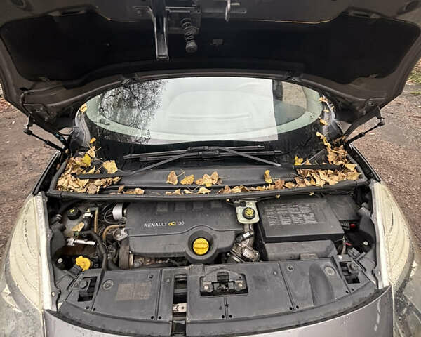 Серый Рено Сценик, объемом двигателя 1.87 л и пробегом 320 тыс. км за 6300 $, фото 18 на Automoto.ua