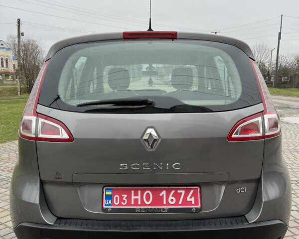 Сірий Рено Сценік, об'ємом двигуна 1.5 л та пробігом 268 тис. км за 6450 $, фото 6 на Automoto.ua