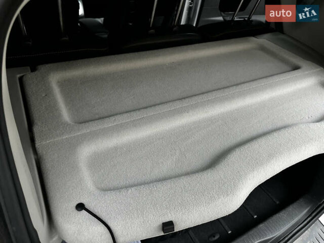 Серый Рено Сценик, объемом двигателя 2 л и пробегом 272 тыс. км за 6800 $, фото 17 на Automoto.ua