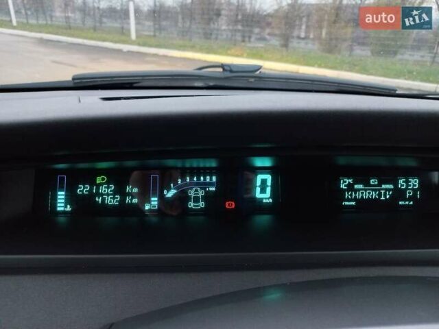 Серый Рено Сценик, объемом двигателя 2 л и пробегом 220 тыс. км за 6400 $, фото 14 на Automoto.ua