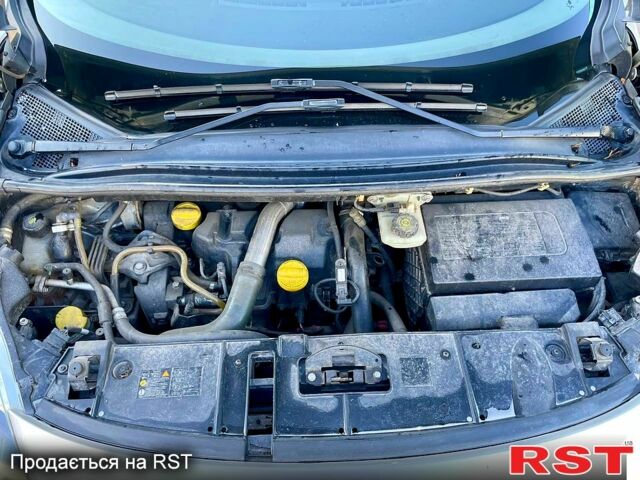 Рено Сценік 2009 у Лубнах на Automoto.ua Сірий Рено Сценік, об'ємом двигуна 1.5 л та пробігом 0 тис. км за 6650 $, фото 8 на Automoto.ua