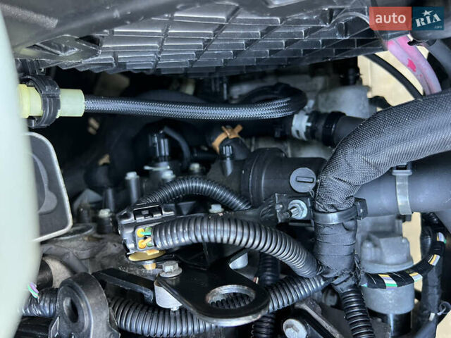 Сірий Рено Сценік, об'ємом двигуна 1.6 л та пробігом 237 тис. км за 7650 $, фото 72 на Automoto.ua