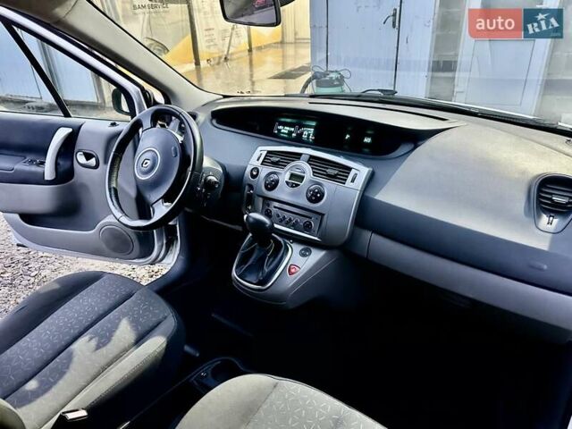 Серый Рено Сценик, объемом двигателя 1.6 л и пробегом 228 тыс. км за 5450 $, фото 21 на Automoto.ua