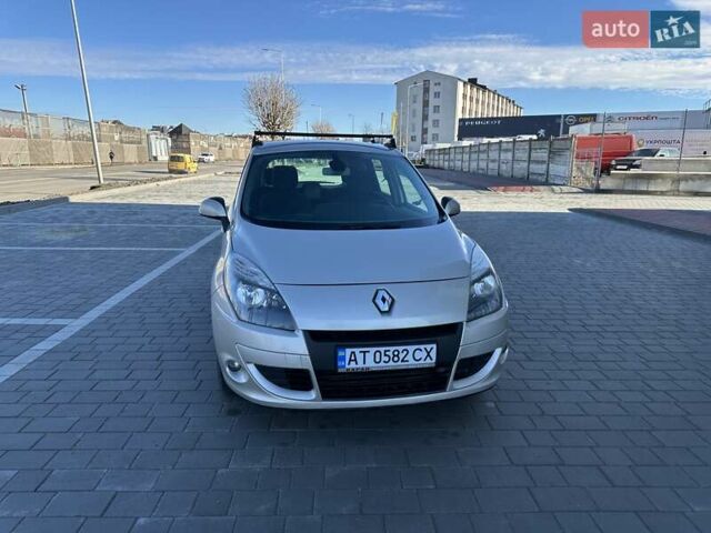 Серый Рено Сценик, объемом двигателя 1.46 л и пробегом 213 тыс. км за 5600 $, фото 34 на Automoto.ua