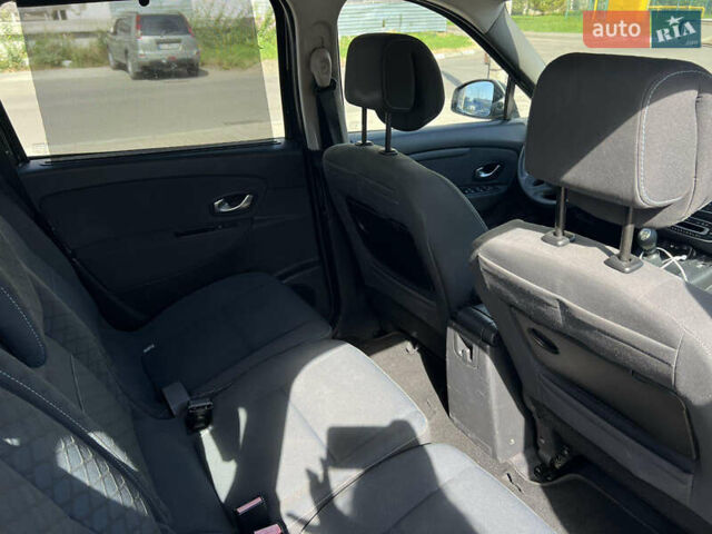 Серый Рено Сценик, объемом двигателя 1.5 л и пробегом 295 тыс. км за 5800 $, фото 9 на Automoto.ua