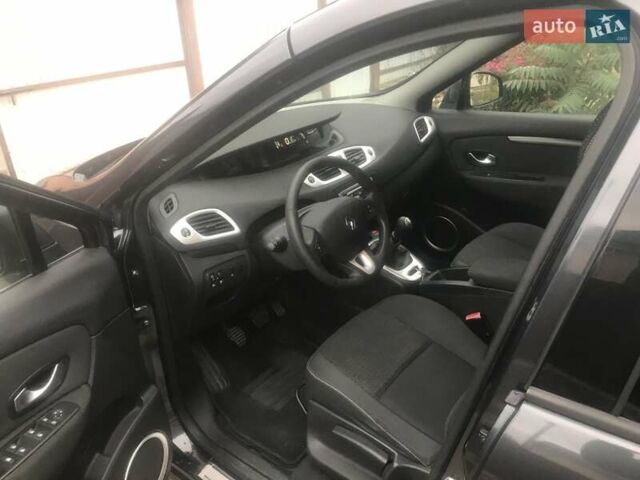 Сірий Рено Сценік, об'ємом двигуна 1.6 л та пробігом 209 тис. км за 6500 $, фото 7 на Automoto.ua