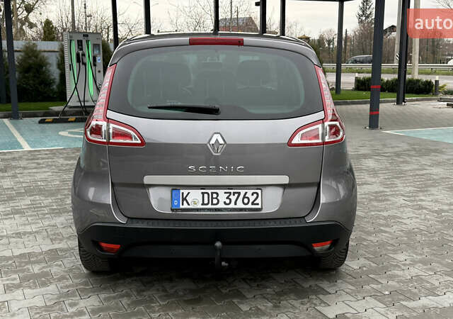Сірий Рено Сценік, об'ємом двигуна 1.6 л та пробігом 176 тис. км за 7250 $, фото 2 на Automoto.ua