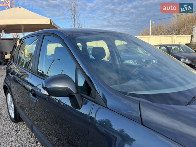 Сірий Рено Сценік, об'ємом двигуна 1.6 л та пробігом 237 тис. км за 7650 $, фото 22 на Automoto.ua