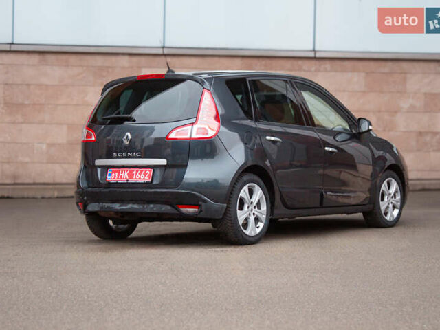 Серый Рено Сценик, объемом двигателя 2 л и пробегом 130 тыс. км за 8200 $, фото 2 на Automoto.ua