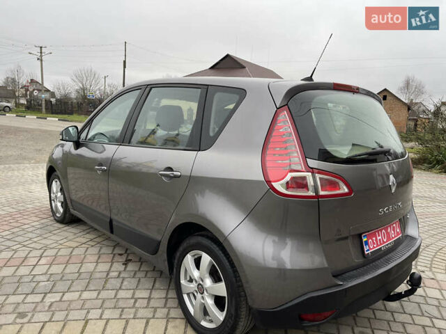 Сірий Рено Сценік, об'ємом двигуна 1.5 л та пробігом 268 тис. км за 6450 $, фото 5 на Automoto.ua