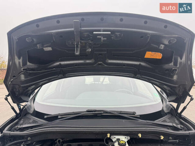 Серый Рено Сценик, объемом двигателя 1.6 л и пробегом 218 тыс. км за 7800 $, фото 33 на Automoto.ua