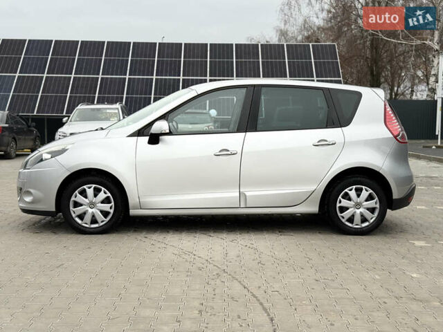 Серый Рено Сценик, объемом двигателя 1.6 л и пробегом 196 тыс. км за 6700 $, фото 6 на Automoto.ua