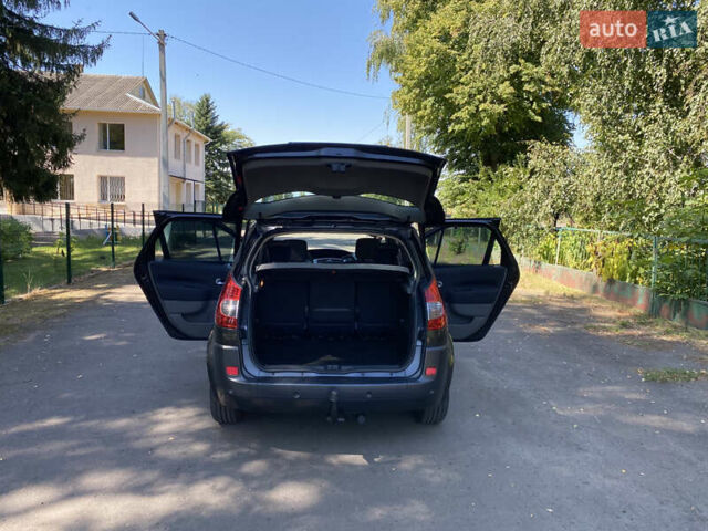 Серый Рено Сценик, объемом двигателя 1.6 л и пробегом 174 тыс. км за 6200 $, фото 37 на Automoto.ua
