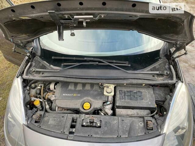 Сірий Рено Сценік, об'ємом двигуна 1.9 л та пробігом 314 тис. км за 6450 $, фото 8 на Automoto.ua