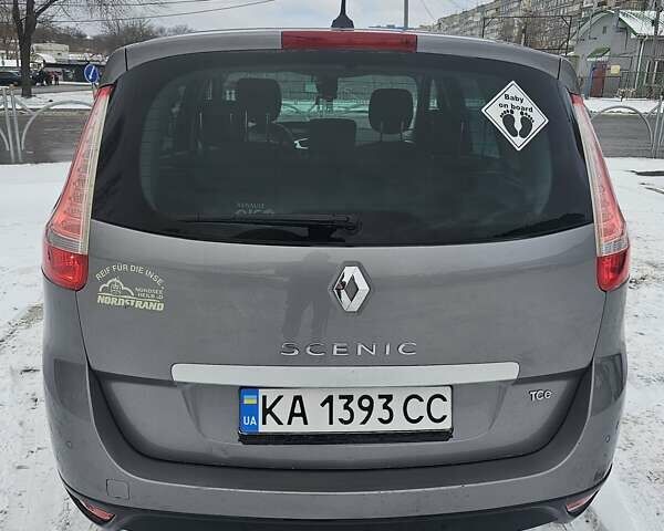 Серый Рено Сценик, объемом двигателя 1.4 л и пробегом 270 тыс. км за 6000 $, фото 9 на Automoto.ua