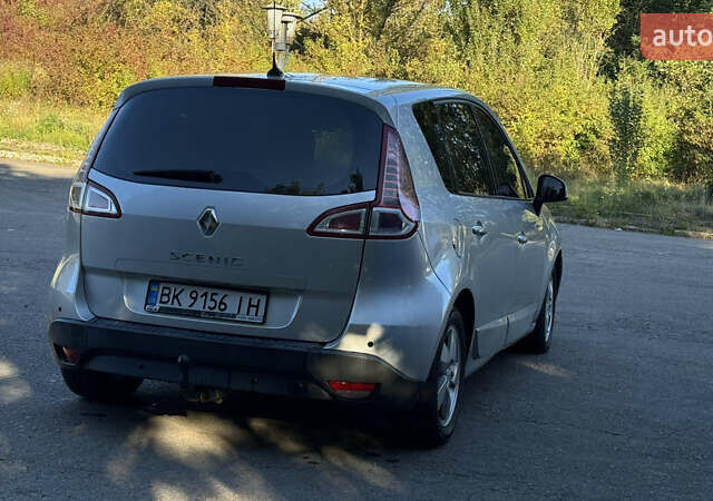 Серый Рено Сценик, объемом двигателя 2 л и пробегом 272 тыс. км за 6800 $, фото 8 на Automoto.ua