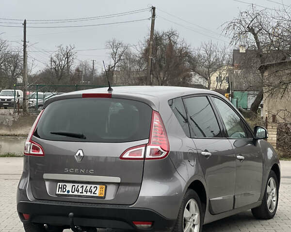 Сірий Рено Сценік, об'ємом двигуна 1.6 л та пробігом 176 тис. км за 7700 $, фото 6 на Automoto.ua