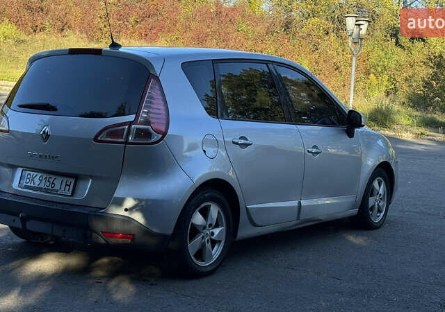 Серый Рено Сценик, объемом двигателя 2 л и пробегом 272 тыс. км за 6800 $, фото 9 на Automoto.ua