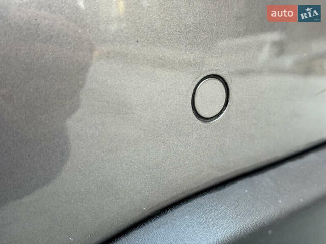 Сірий Рено Сценік, об'ємом двигуна 1.46 л та пробігом 265 тис. км за 5350 $, фото 26 на Automoto.ua