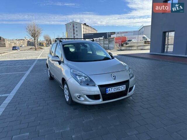 Серый Рено Сценик, объемом двигателя 1.46 л и пробегом 213 тыс. км за 5600 $, фото 33 на Automoto.ua