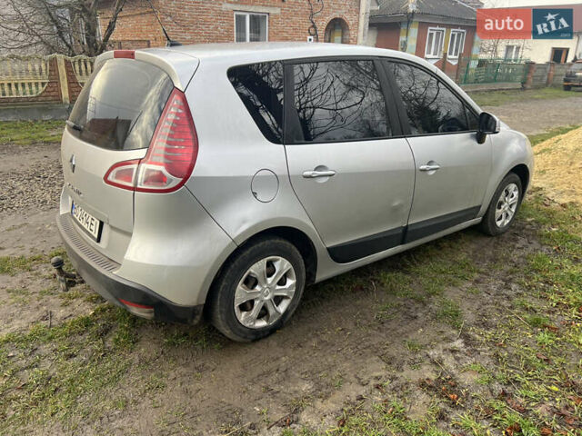 Серый Рено Сценик, объемом двигателя 1.6 л и пробегом 291 тыс. км за 6200 $, фото 3 на Automoto.ua