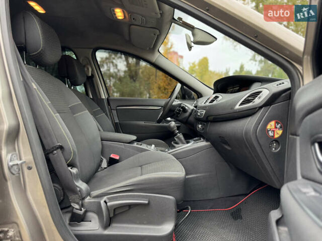 Сірий Рено Сценік, об'ємом двигуна 1.5 л та пробігом 234 тис. км за 5700 $, фото 56 на Automoto.ua