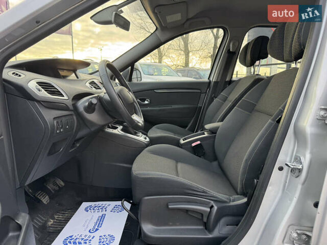 Сірий Рено Сценік, об'ємом двигуна 1.4 л та пробігом 176 тис. км за 7300 $, фото 12 на Automoto.ua