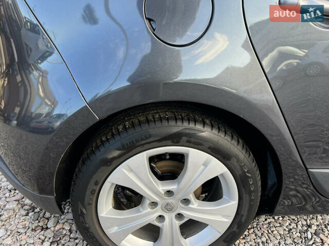 Сірий Рено Сценік, об'ємом двигуна 1.6 л та пробігом 237 тис. км за 7650 $, фото 18 на Automoto.ua