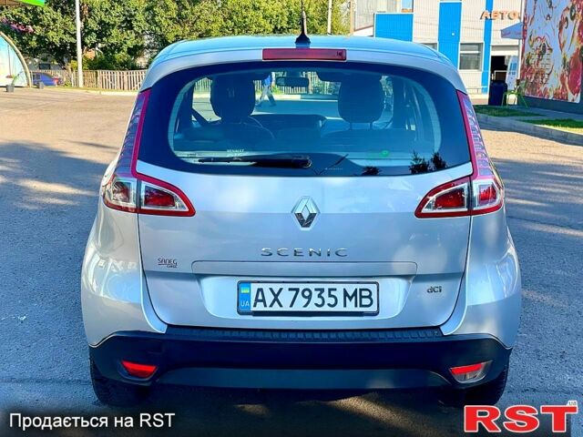 Рено Сценік 2009 у Лубнах на Automoto.ua Сірий Рено Сценік, об'ємом двигуна 1.5 л та пробігом 0 тис. км за 6650 $, фото 4 на Automoto.ua