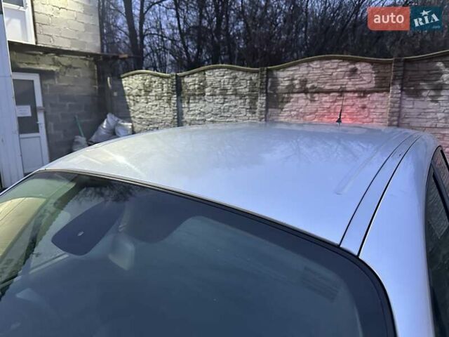 Серый Рено Сценик, объемом двигателя 1.6 л и пробегом 228 тыс. км за 5450 $, фото 13 на Automoto.ua