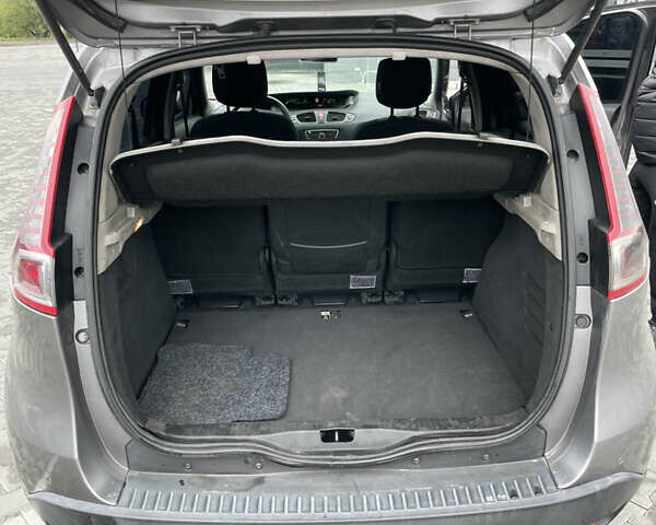 Сірий Рено Сценік, об'ємом двигуна 1.46 л та пробігом 290 тис. км за 5700 $, фото 8 на Automoto.ua