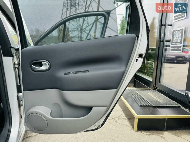 Серый Рено Сценик, объемом двигателя 1.6 л и пробегом 540 тыс. км за 6900 $, фото 21 на Automoto.ua