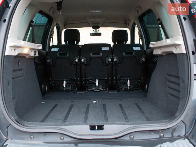 Серый Рено Сценик, объемом двигателя 2 л и пробегом 130 тыс. км за 8200 $, фото 41 на Automoto.ua