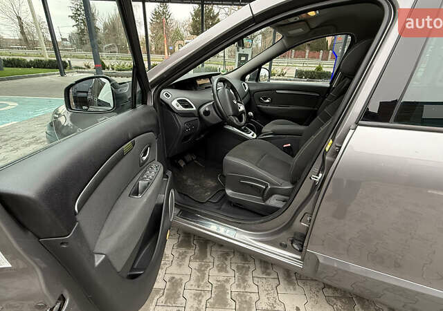 Сірий Рено Сценік, об'ємом двигуна 1.6 л та пробігом 176 тис. км за 7250 $, фото 12 на Automoto.ua