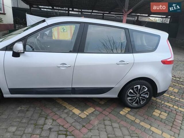 Сірий Рено Сценік, об'ємом двигуна 1.46 л та пробігом 207 тис. км за 6200 $, фото 3 на Automoto.ua