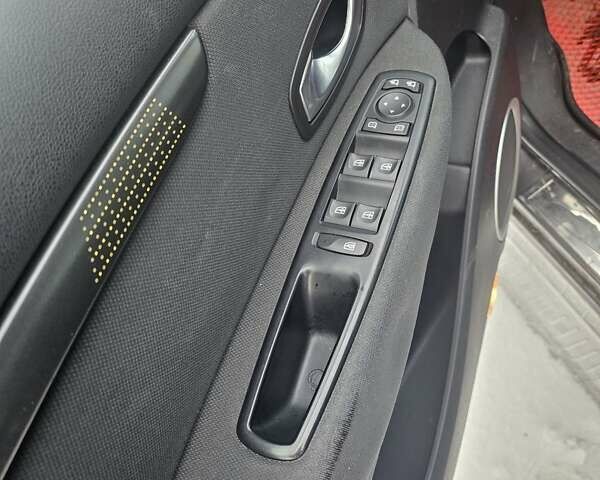 Серый Рено Сценик, объемом двигателя 1.4 л и пробегом 270 тыс. км за 6000 $, фото 20 на Automoto.ua