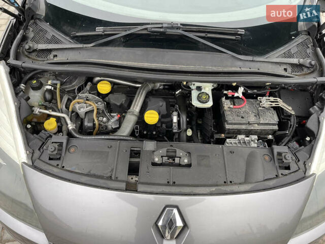 Сірий Рено Сценік, об'ємом двигуна 1.5 л та пробігом 268 тис. км за 6450 $, фото 26 на Automoto.ua