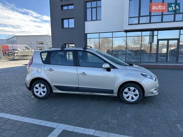 Серый Рено Сценик, объемом двигателя 1.46 л и пробегом 213 тыс. км за 5600 $, фото 28 на Automoto.ua