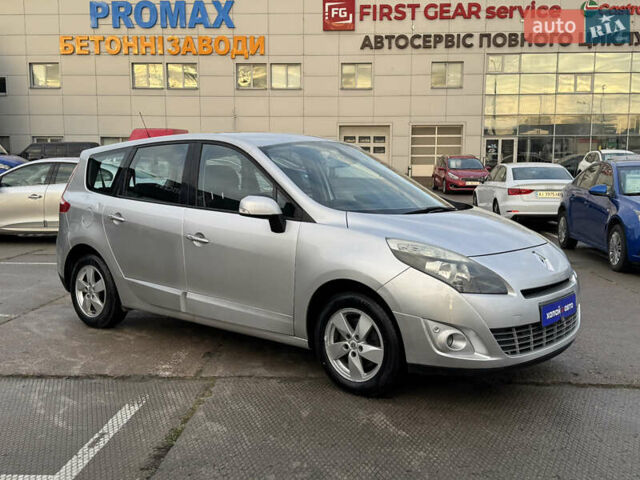 Сірий Рено Сценік, об'ємом двигуна 1.4 л та пробігом 176 тис. км за 7300 $, фото 2 на Automoto.ua