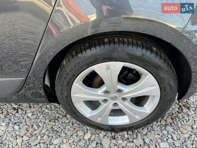 Сірий Рено Сценік, об'ємом двигуна 1.6 л та пробігом 237 тис. км за 7650 $, фото 14 на Automoto.ua
