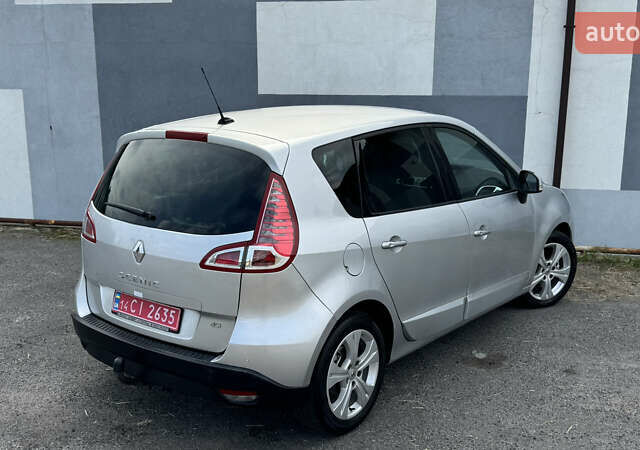 Рено Сценик 2009 в Виннице на Automoto.ua Серый Рено Сценик, объемом двигателя 0 л и пробегом 220 тыс. км за 7750 $, фото 26 на Automoto.ua