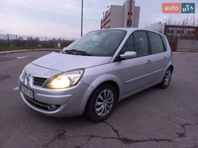 Серый Рено Сценик, объемом двигателя 2 л и пробегом 220 тыс. км за 6400 $, фото 11 на Automoto.ua