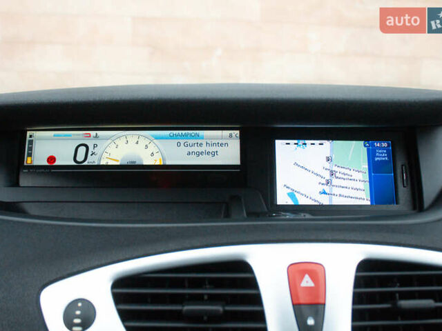 Серый Рено Сценик, объемом двигателя 2 л и пробегом 130 тыс. км за 8200 $, фото 21 на Automoto.ua