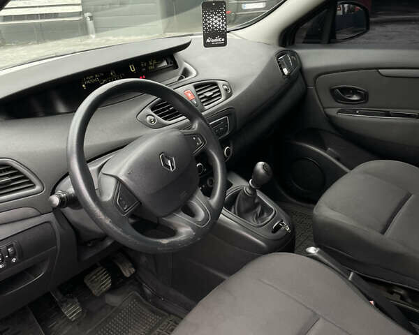 Сірий Рено Сценік, об'ємом двигуна 1.46 л та пробігом 290 тис. км за 5700 $, фото 11 на Automoto.ua